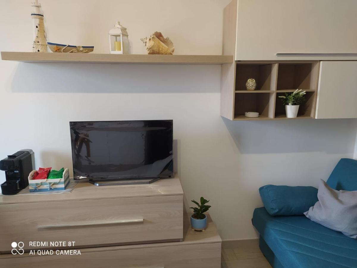 Casa Vacanza Indaco Фьюмичино Экстерьер фото