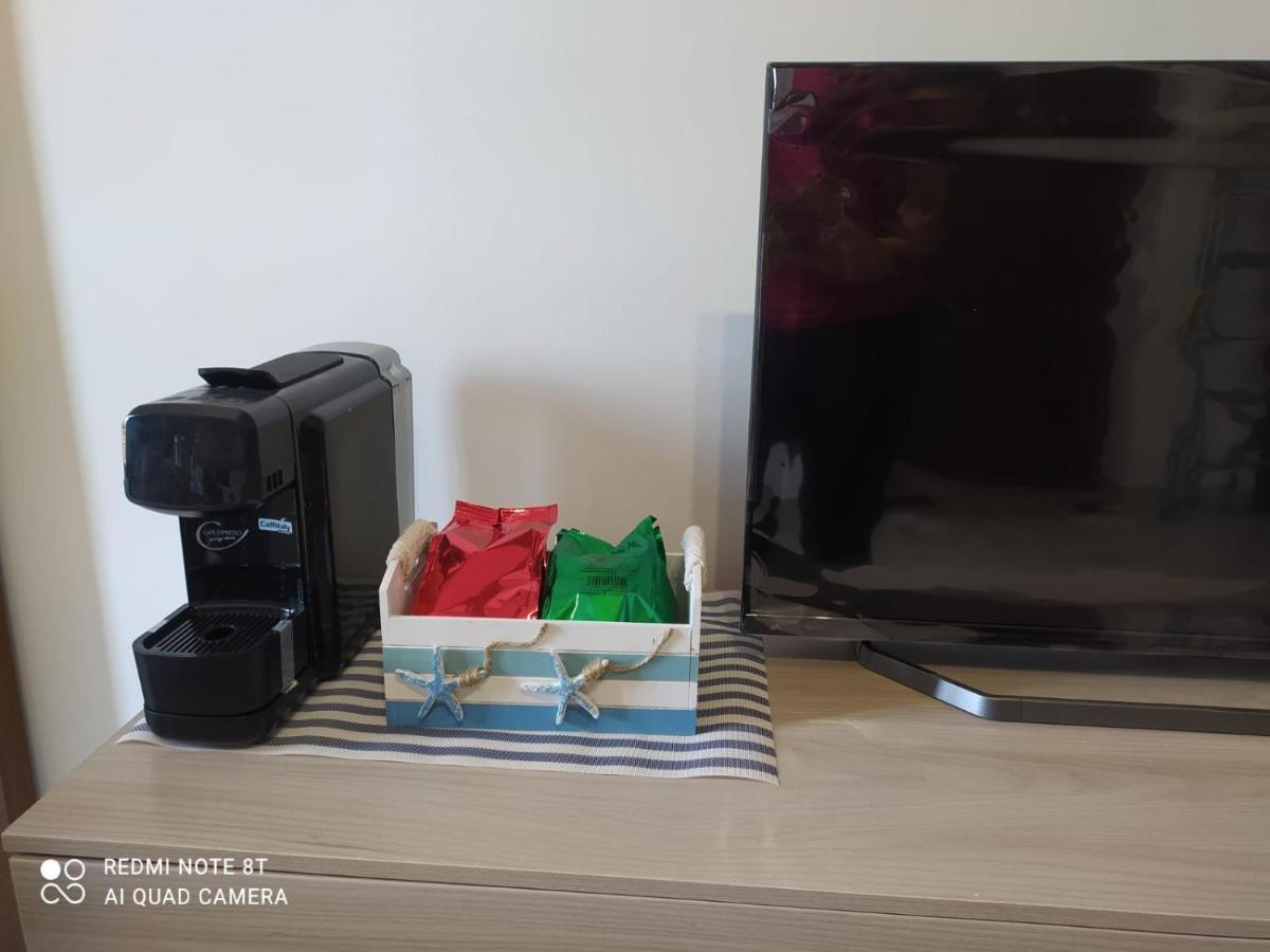 Casa Vacanza Indaco Фьюмичино Экстерьер фото